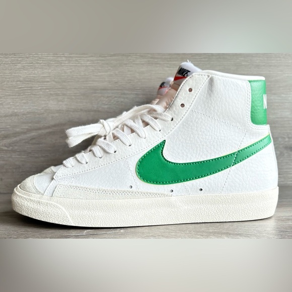 Nike Blazer Mid 77 Vintage Pine Green BQ6806-115 Men’s Size 9 - Picture 2 of 9